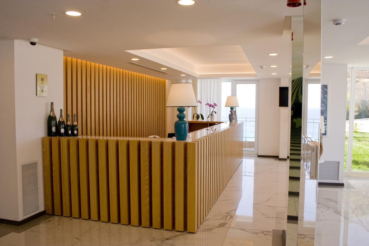 Hotel Morina Palace Dhërmi Kültér fotó