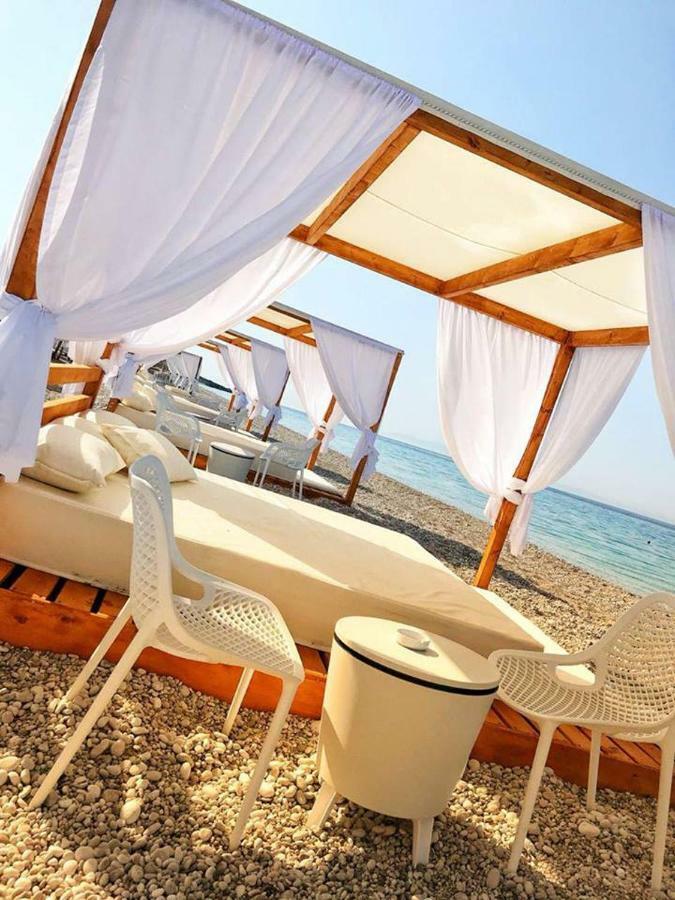 Hotel Morina Palace Dhërmi Kültér fotó